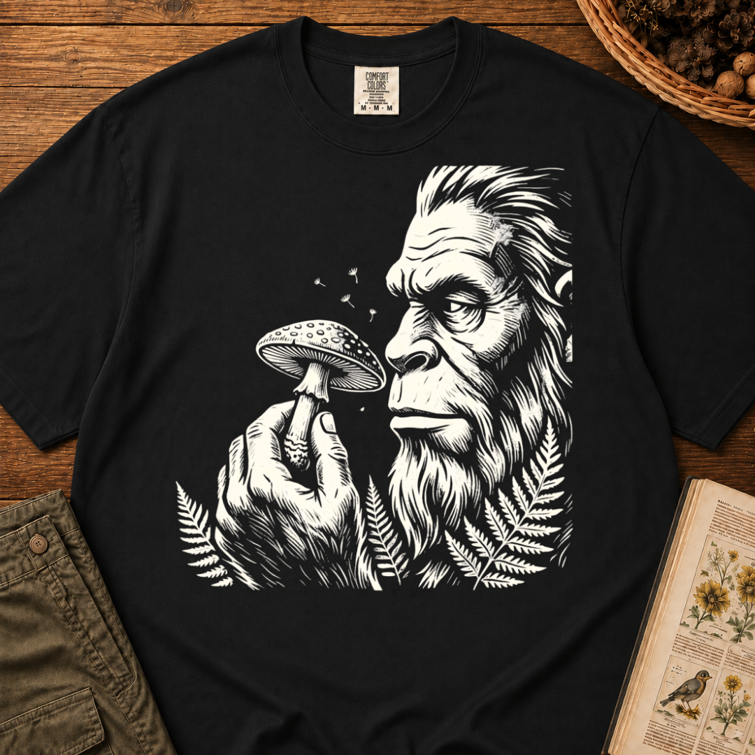 Bigfoot Mushroom Close Up T‑Shirt